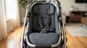 A pushchair high weight limit featuring generous seat unit dimensions for growing children